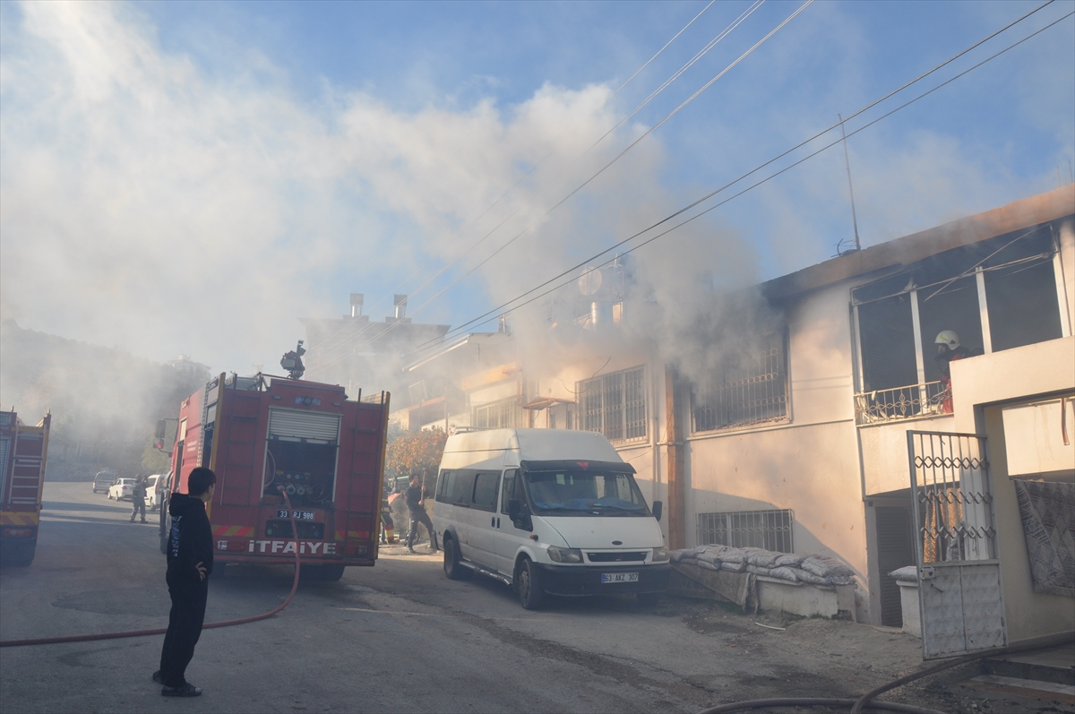 A A 20251227 40089711 40089704 M E R S I N D E M U S T A K I L E V D E C I K A N Y A N G I N D A 2 C O C U K Y A S A M I N I Y I T I R D I