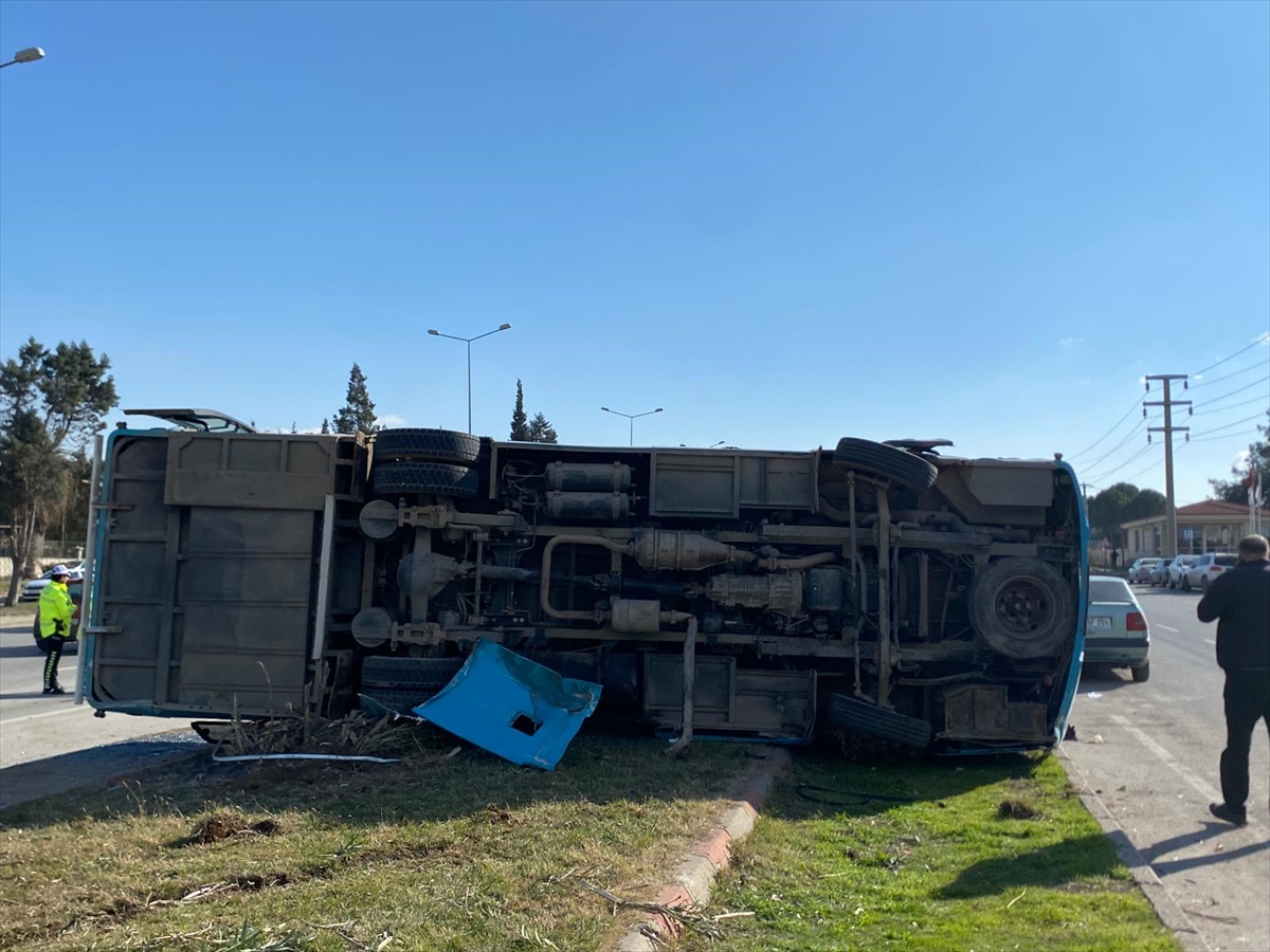 A A 20251229 40106555 40106551 K A H R A M A N M A R A S T A H A L K O T O B U S U I L E H A F I F T I C A R I A R A C I N C A R P I S T I G I K A Z A D A 17 K I S I Y A R A L A N D I