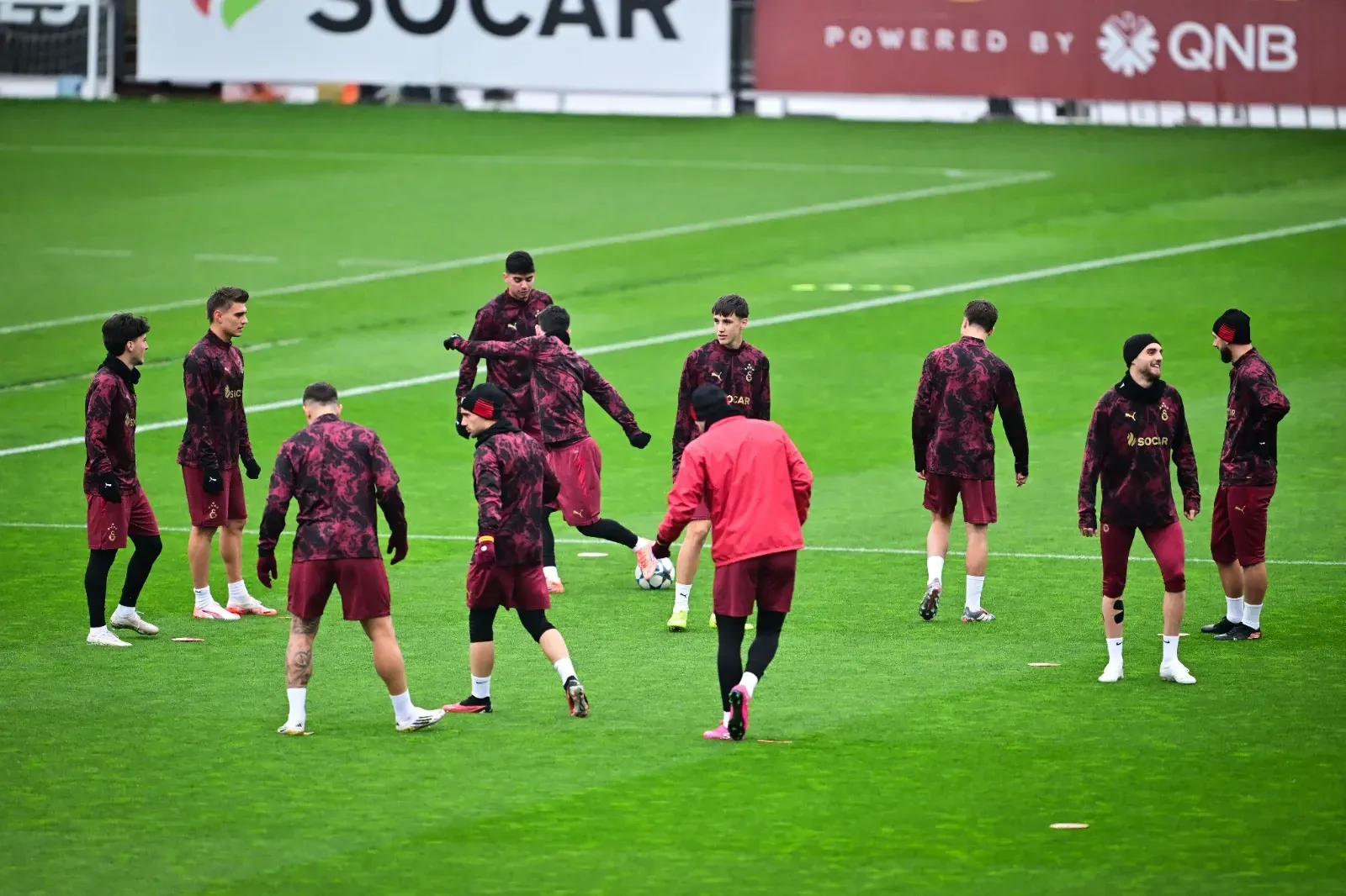 Aa 20251208 39922177 39922172 Galatasaray Monaco Macina Hazir 1765191582