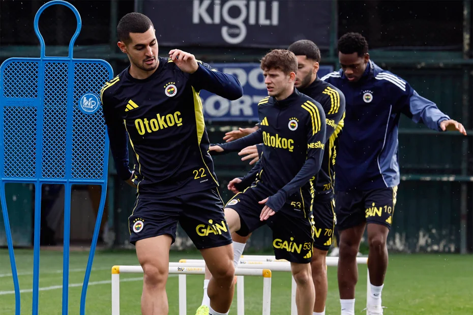 Fenerbahçe Antrenman 487543