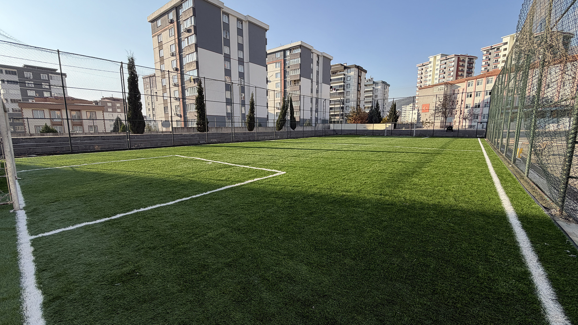 Sentetik Halısaha (2)