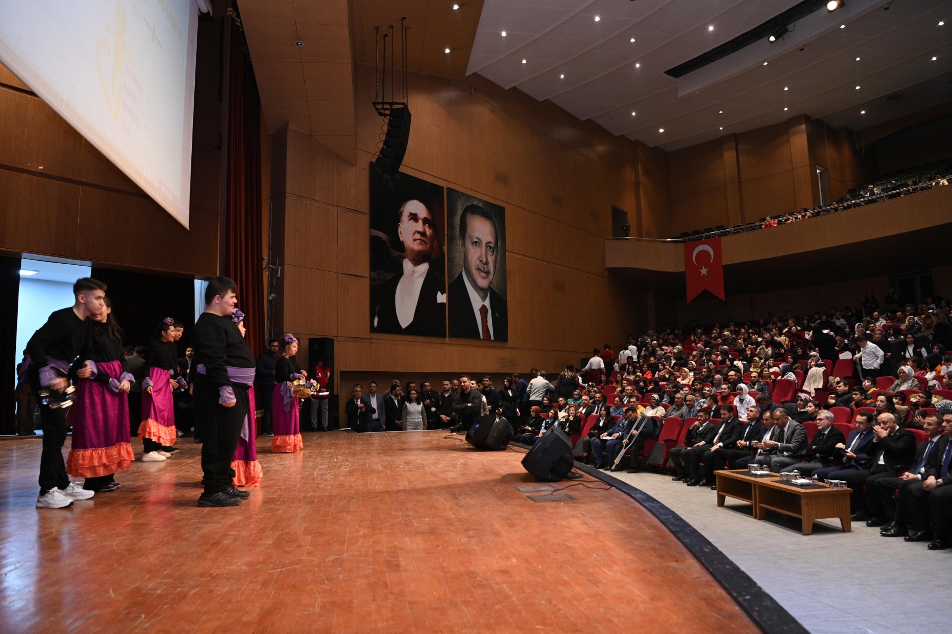 Thumbnail 3 Aralık (12)