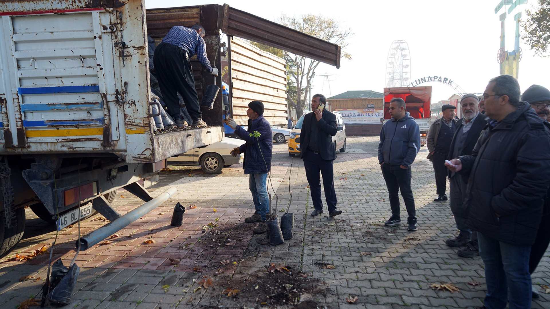 Thumbnail Fidan Dağıtımı (2)