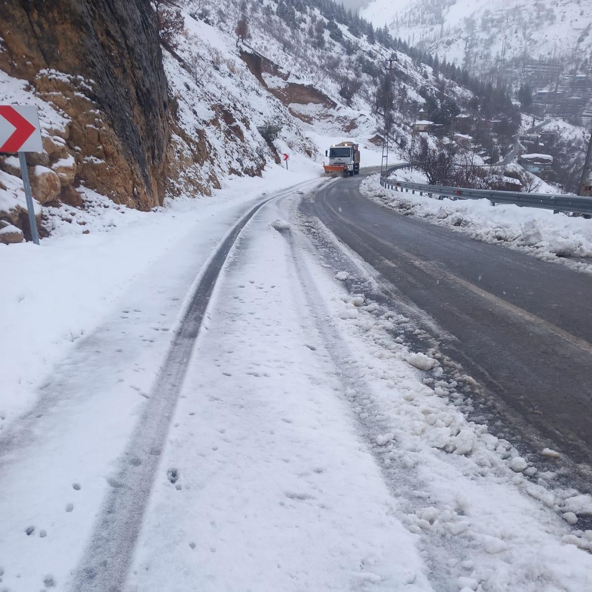 1Ea0Bd0C Ffee 4Fff Ba25 3Bbea5D2C3A9