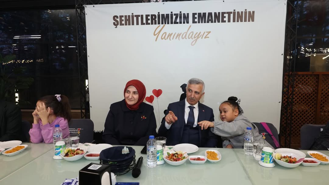 624142330 17863894299569096 4532779761498060075 N