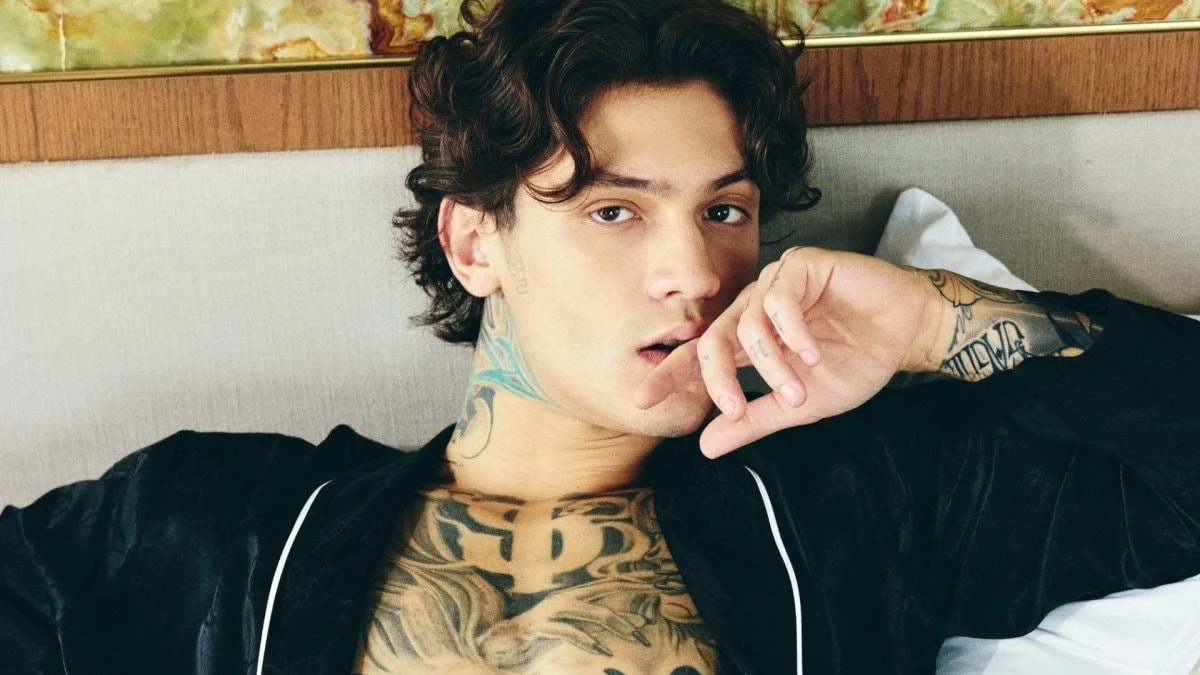 697D960Eaba6A567 W1200Xh675