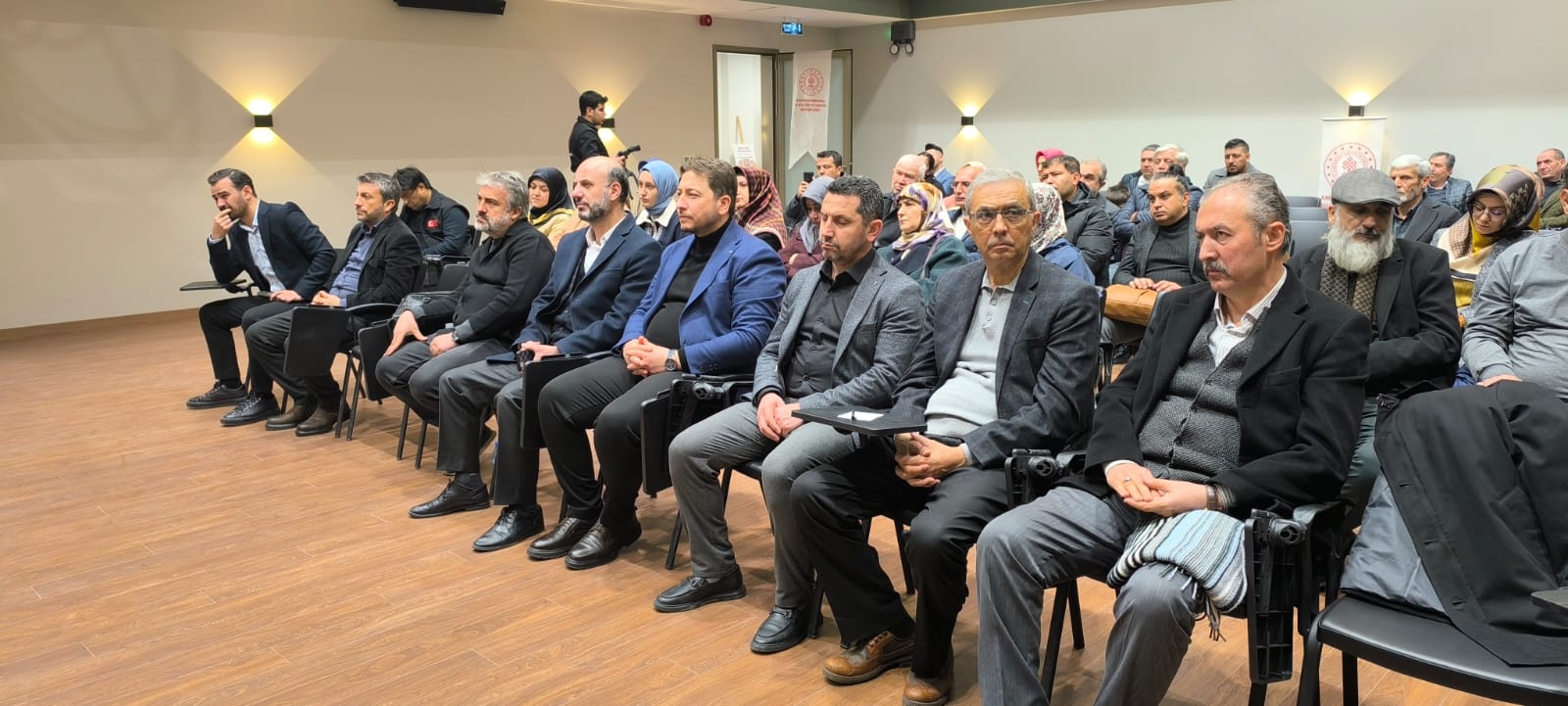 C8Aea885 1268 49Ba 9073 1E206E1889B0