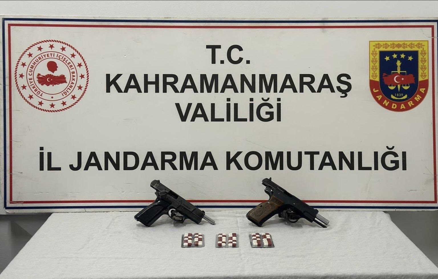 G L7K U J Wk A Az Q Ed