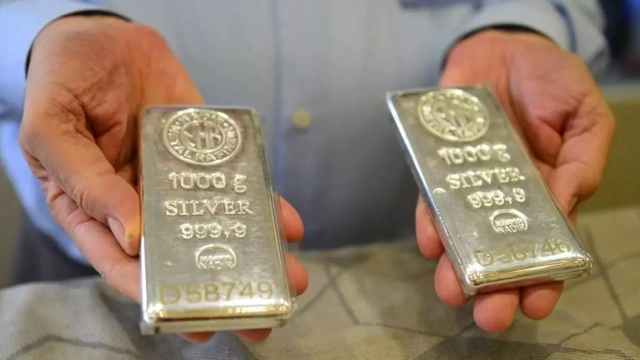 Gumus Fiyatlari 12 Yilin Zirvesine Cikti Iste Gram Gumus Fiyatlari 17273612965852