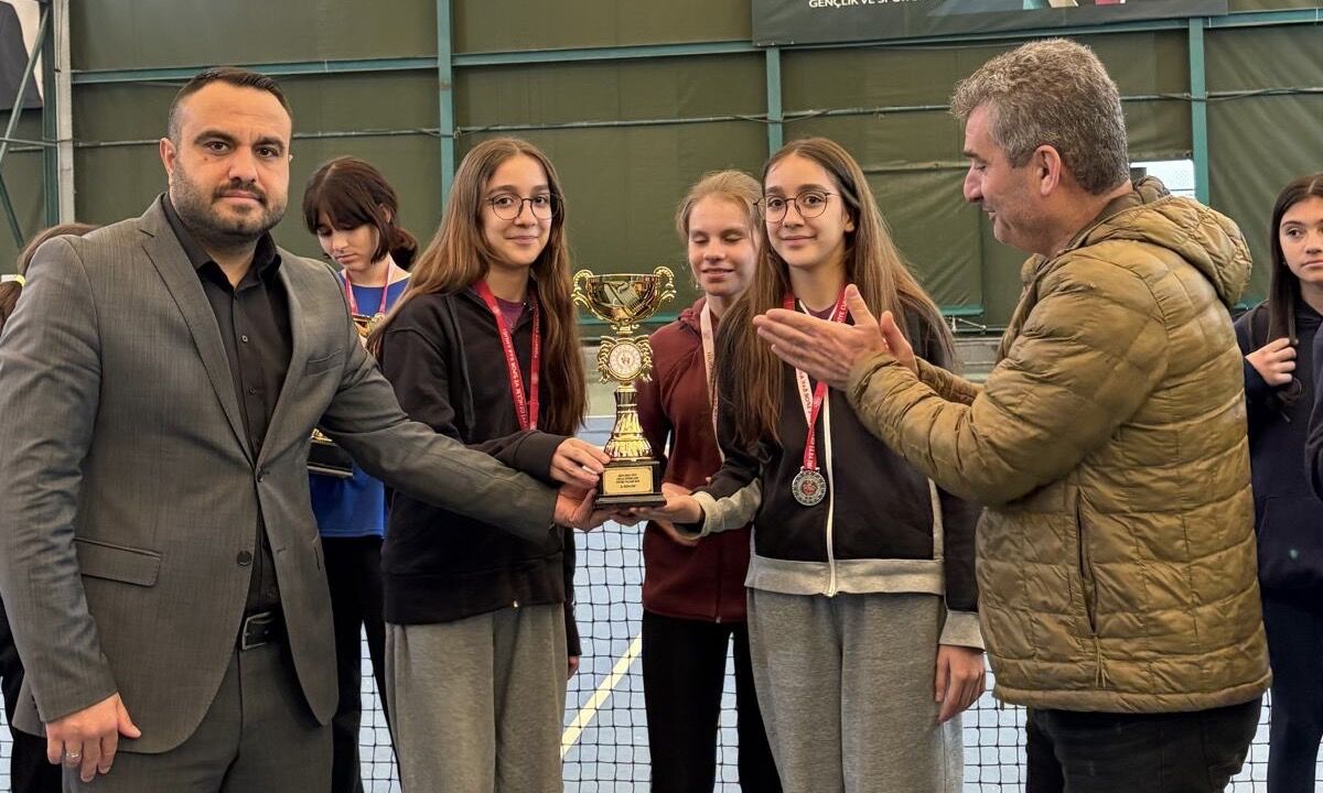 09C3763F7967E7039D6B8Be7333Adad3