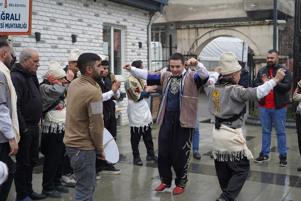 A A 20260212 40535370 40535368 K A H R A M A N M A R A S I N D U S M A N I S G A L I N D E N K U R T U L U S U N U N 106 Y I L D O N U M U K U T L A N I Y O R