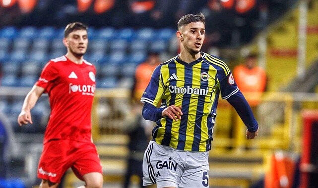 Avrupa Da Sakaryali Gurur Alaettin Ekici Ilk Kez Sahnede 7790