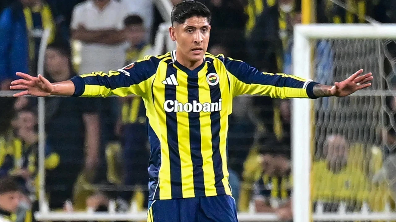 Fenerbahce Edson Alvarezin Ameliyat Oldugunu Acikladi Ia5K