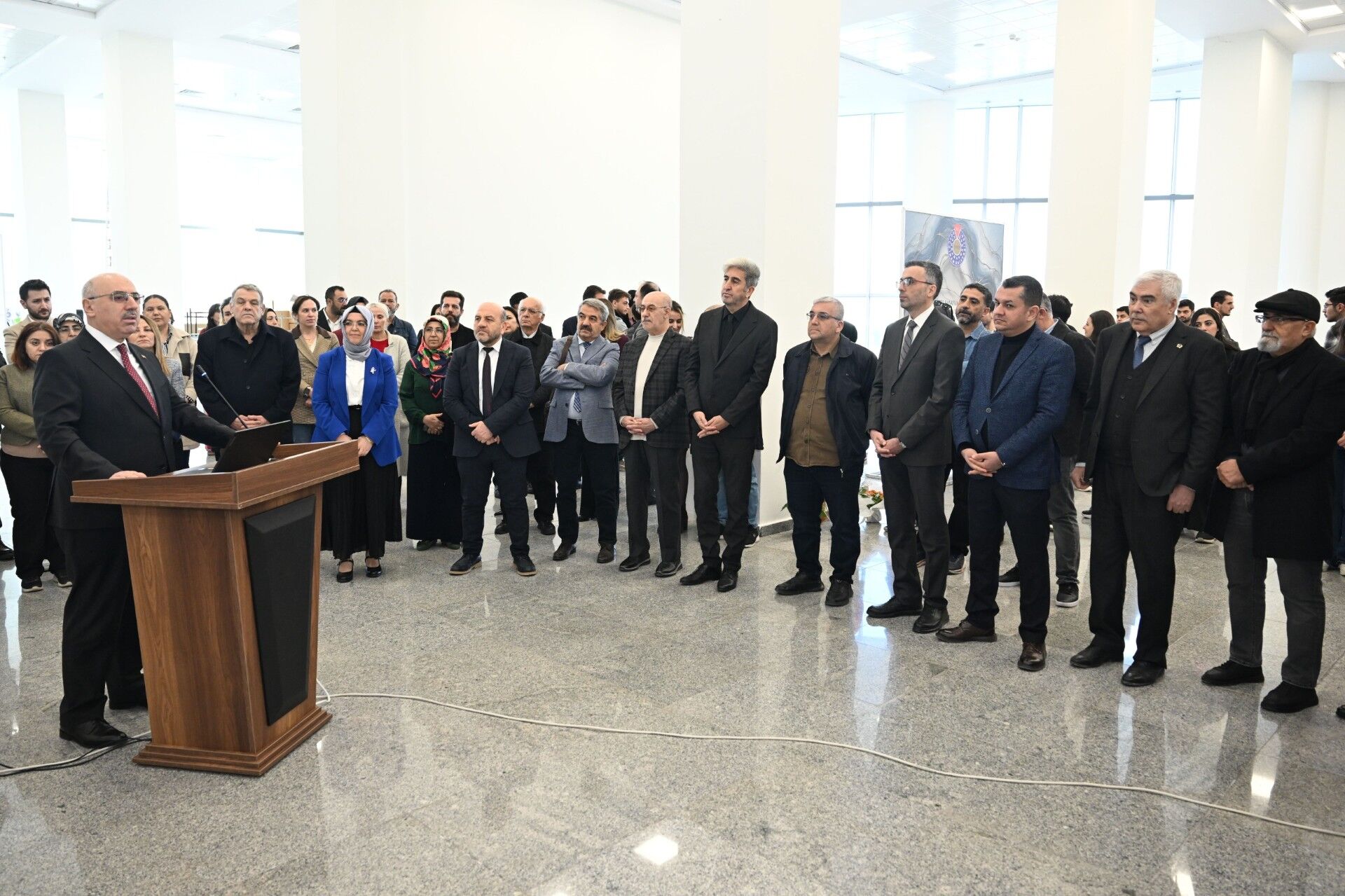 0Bf13Dc9 6398 4B1D Af63 B2E493142221