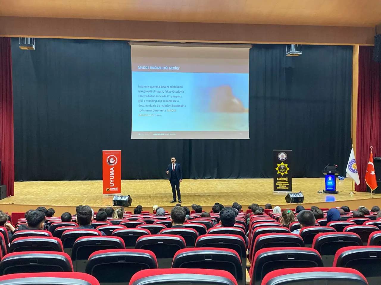 KSÜ’de Gençlere “Narkorehber” Eğitimi Verildi