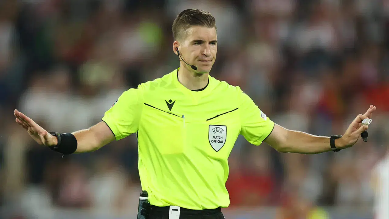 5 O D C A Milli Takimin Romanya Ile Oynayacagi Maca Fransiz Hakem Francois Letexier Duduk Calacak