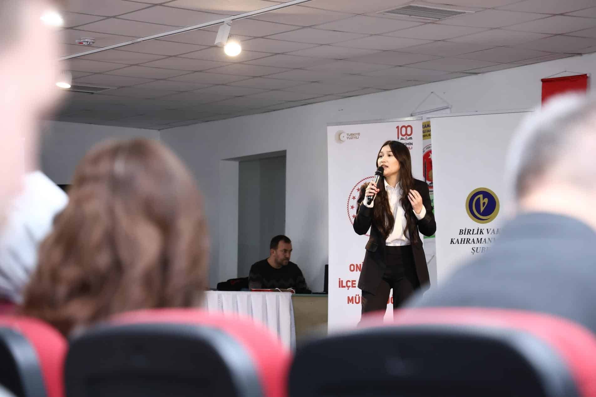 61D975716F211B4E88Ae977Fcc158950