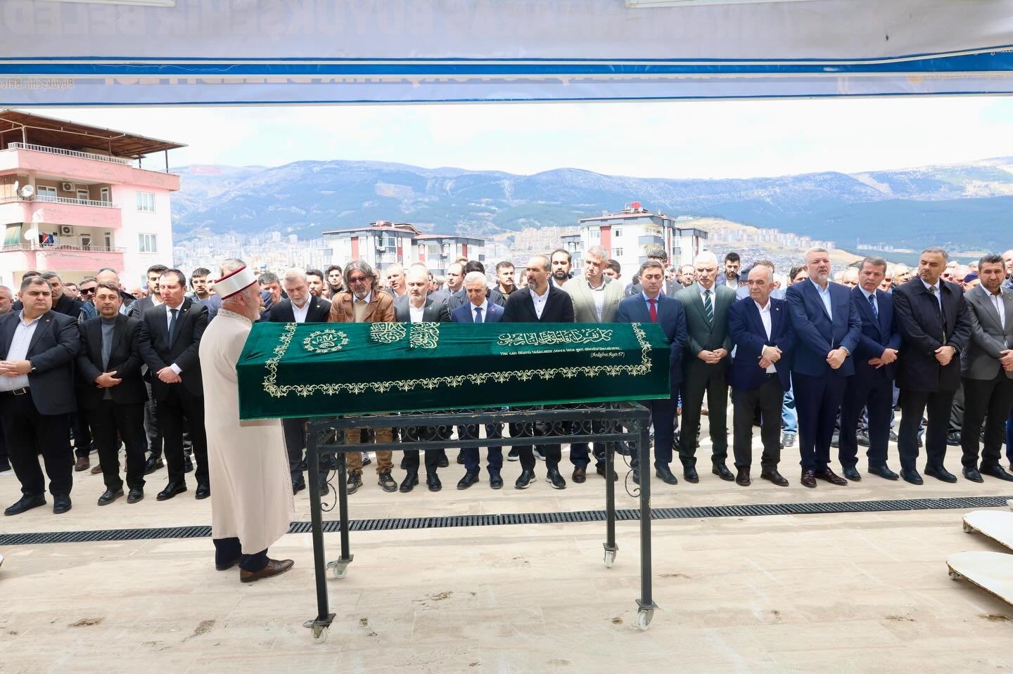 Ayşe Özdemir Dualarla Son Yolculuğuna Uğurlandı