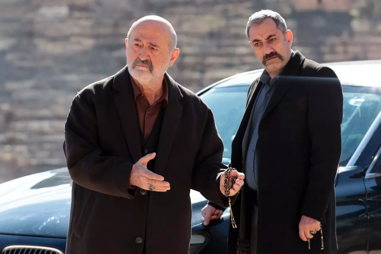 69A15F52A47F78A539C00949