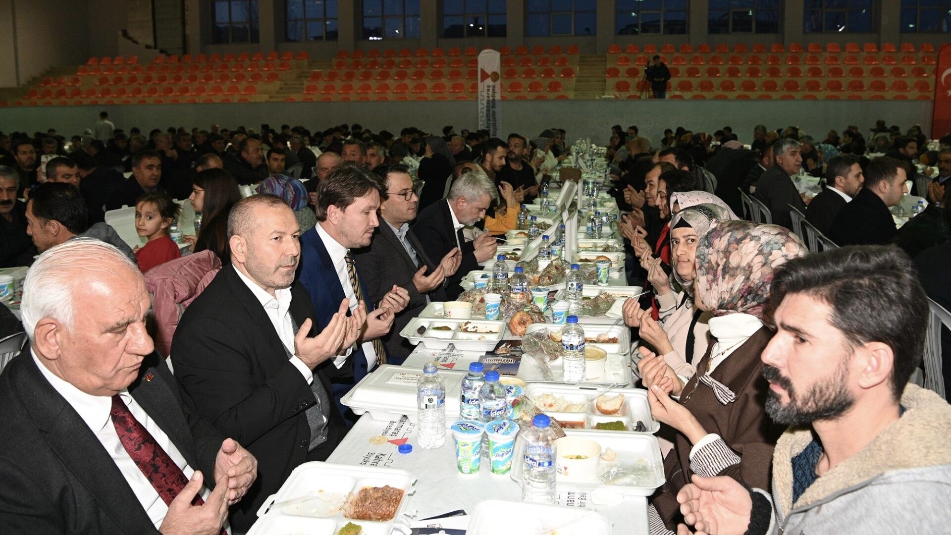 69Dc1Ac0 7662 4B94 9852 0017418D0A46