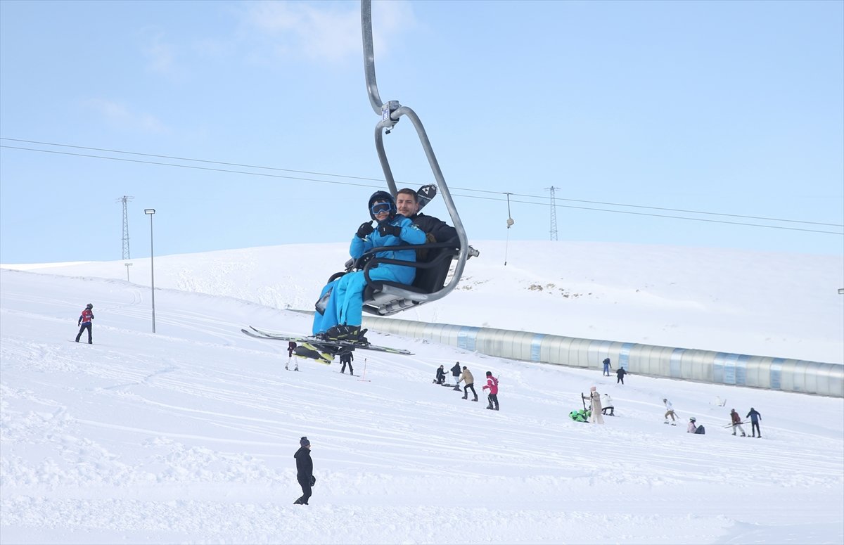 A A 20260325 40919197 40919183 Y E D I K U Y U L A R K A Y A K M E R K E Z I N D E Z I Y A R E T C I S A Y I S I 500 B I N I A S T I