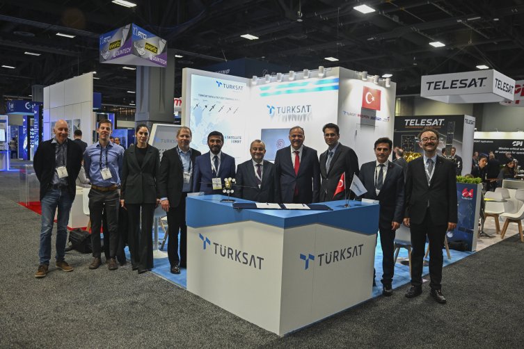 TÜRKSAT Dünya Devleriyle Masada, Anlaşmalar Peş Peşe!