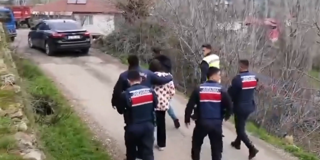 Adana'da kayıp olarak aranan kız çocuğu bulundu