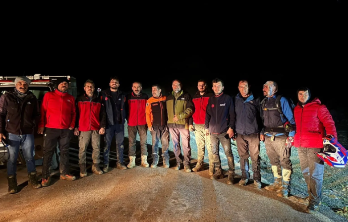 Kahramanmaraş'ta dağcı grubu mahsur kaldıkları yerden kurtarıldı