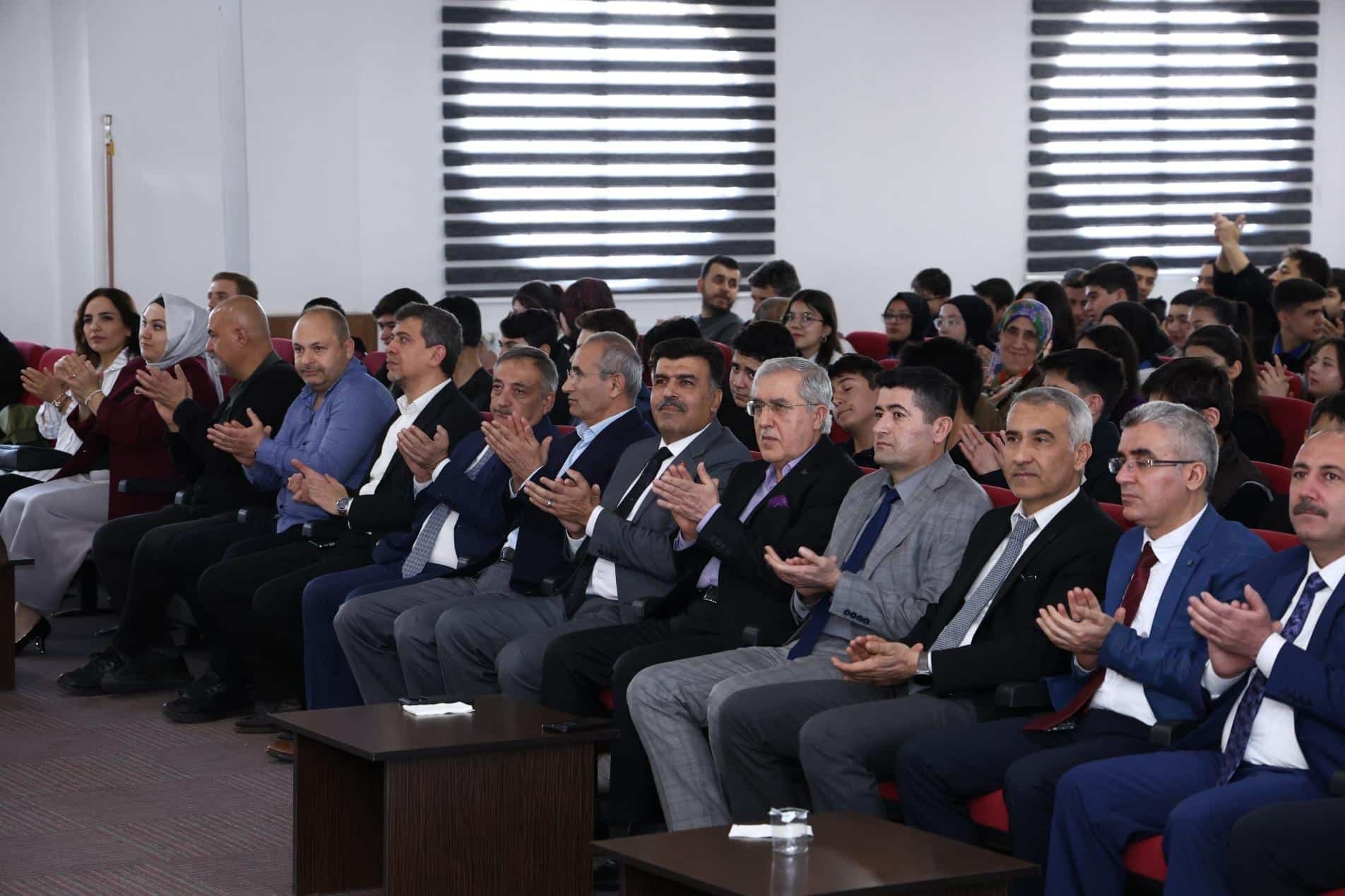 F4682Eb9Ec4Fb085Ada601A6B487Fbdd