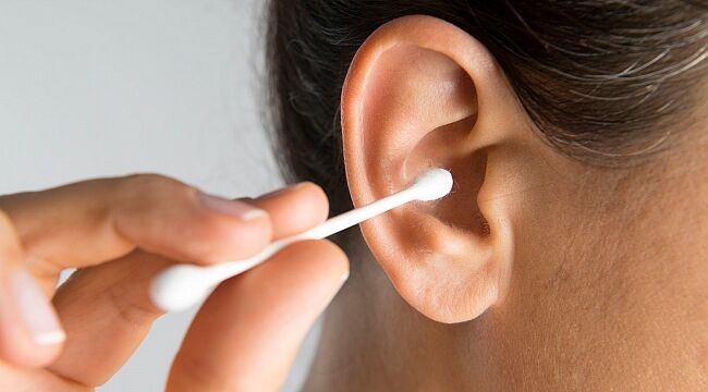 Kulak Temizleme Cubuklarini Kullanirken Dikkat