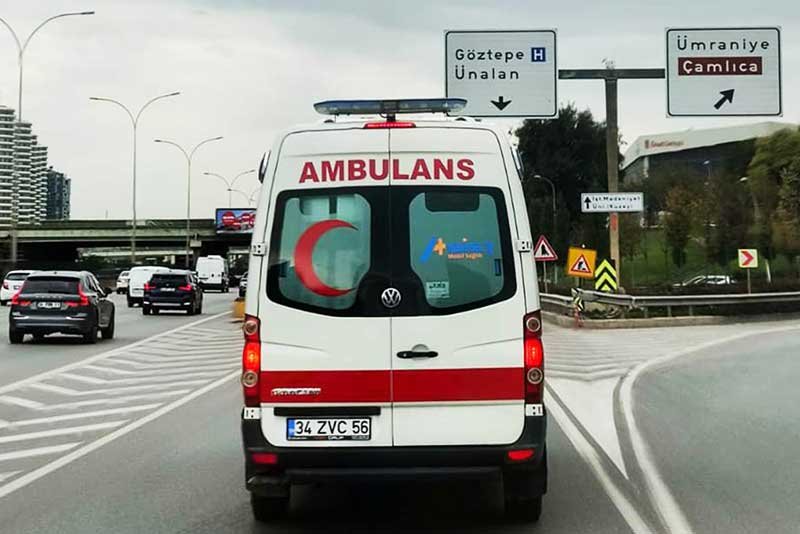 Ambulans Ekibine Hakaret Eden Sürücüye Rekor Ceza!