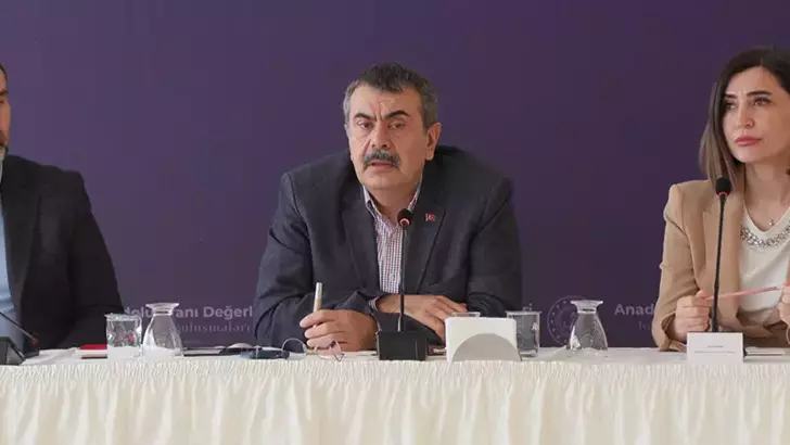 69D0E9B68F70643E0Ffab71A