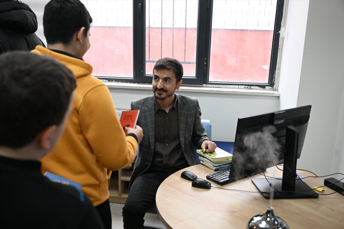 A A 20260404 41009463 41009459 V A N D A 10 Y I L O N C E B A S L A Y A N K I T A P O K U M A H A R E K E T I 26 I L E Y A Y I L D I