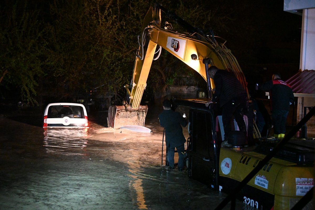 A A 20260407 41044017 41044007 O S M A N I Y E D E S E L E K A P I L A N A R A C T A K I 2 K I S I Y A S A M I N I Y I T I R D I