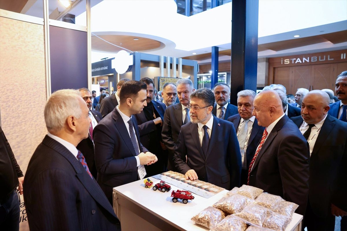 A A 20260424 41198859 41198856 B A K A N Y U M A K L I T U Y E M 16 U L U S L A R A R A S I Y E M K O N G R E S I V E Y E M S E R G I S I P R O G R A M I N D A K O N U S T U