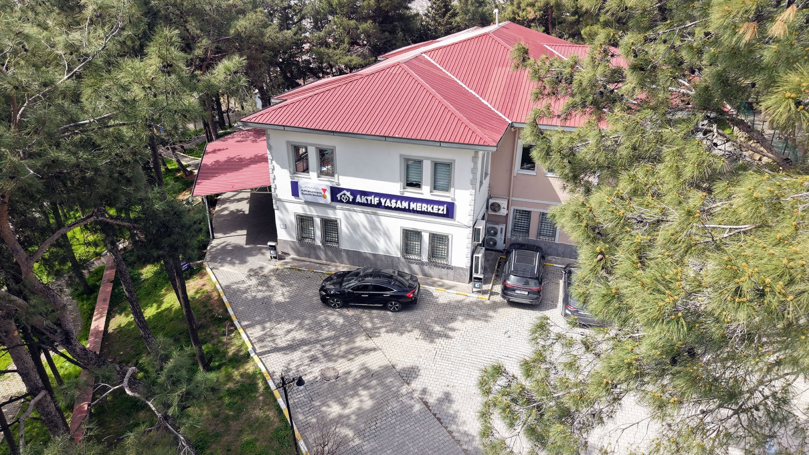 Aktif Yasam Merkezi 13