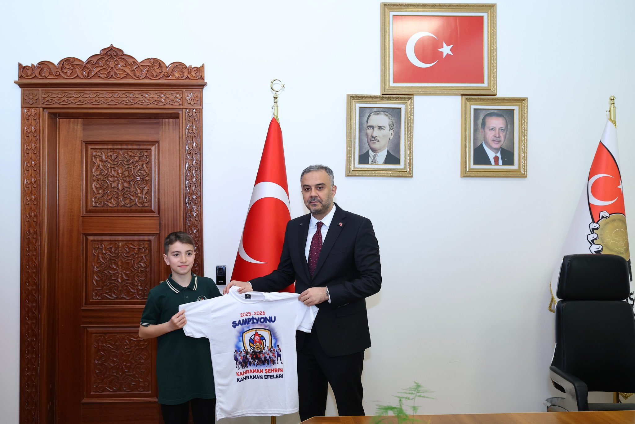 H Gl Kvz H W M A Ao8Vs