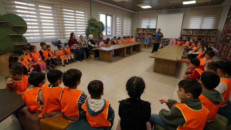 Minik Okurlara Sevde Gözükara'dan Masal Dinletisi