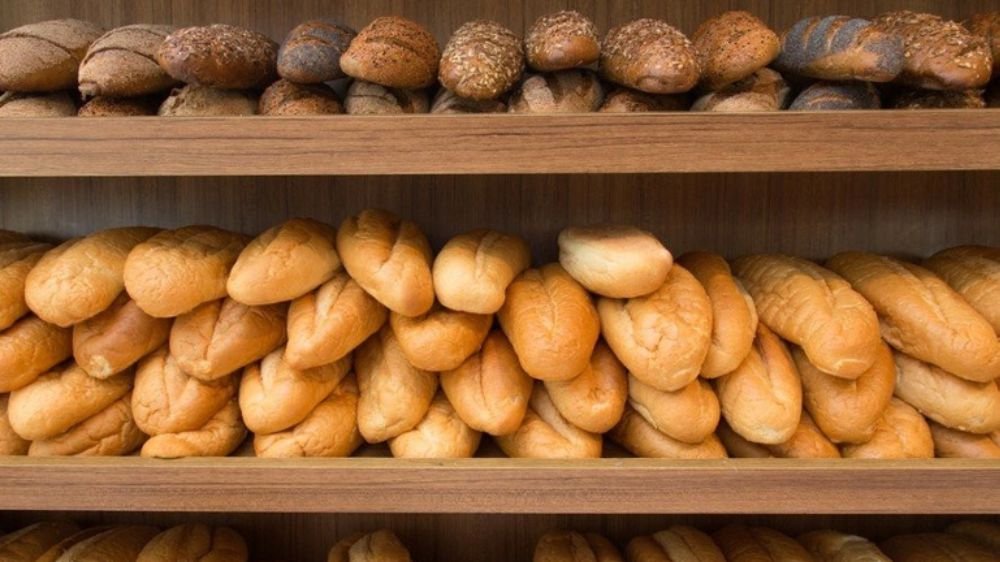 Turkiye De Tek 400Gr Ekmek 1 Tl Yanlis Okumadiniz 8M Lh F