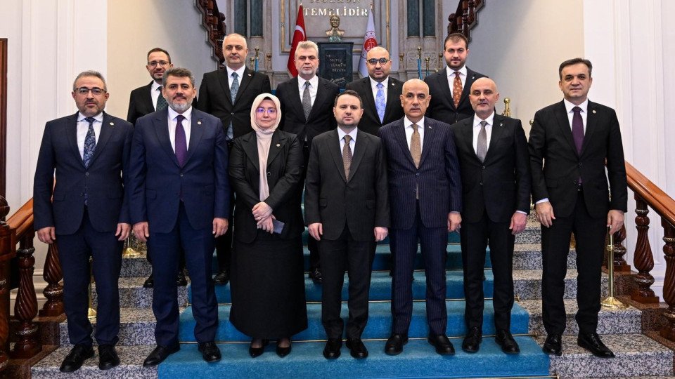 Kahramanmaraş Heyeti, Adalet Bakanı Akın Gürlek’i Ziyaret Etti