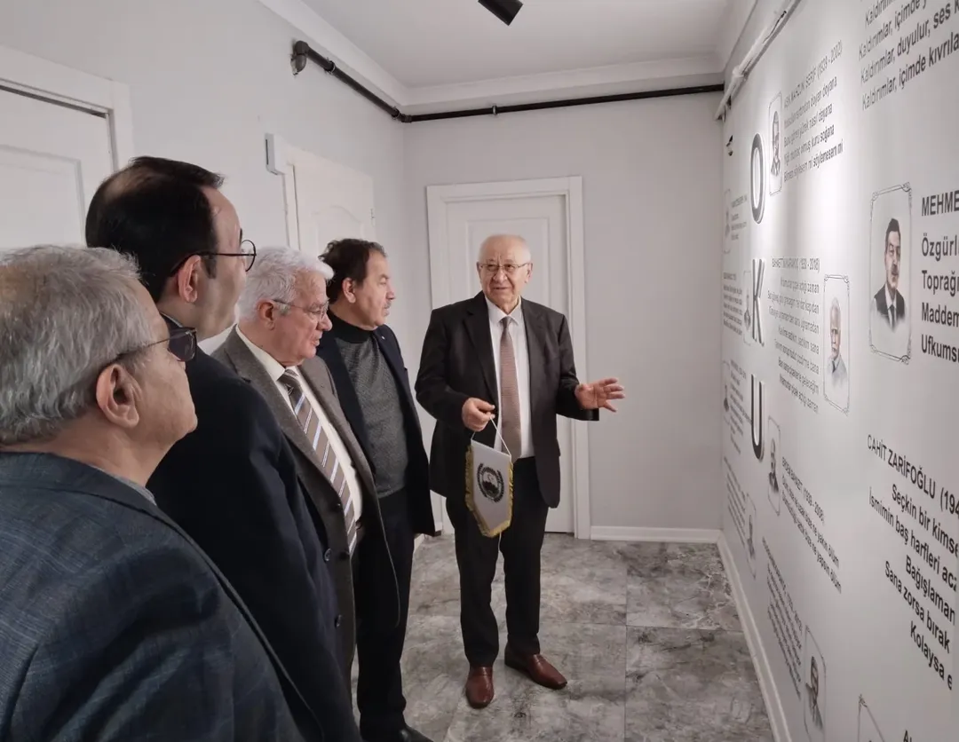 Kıymetli Hemşehrilerimiz;Ankara Kahramanmaraş Dernekleri Federasyonu Olarak; Genel Başkan Ramiz (3)
