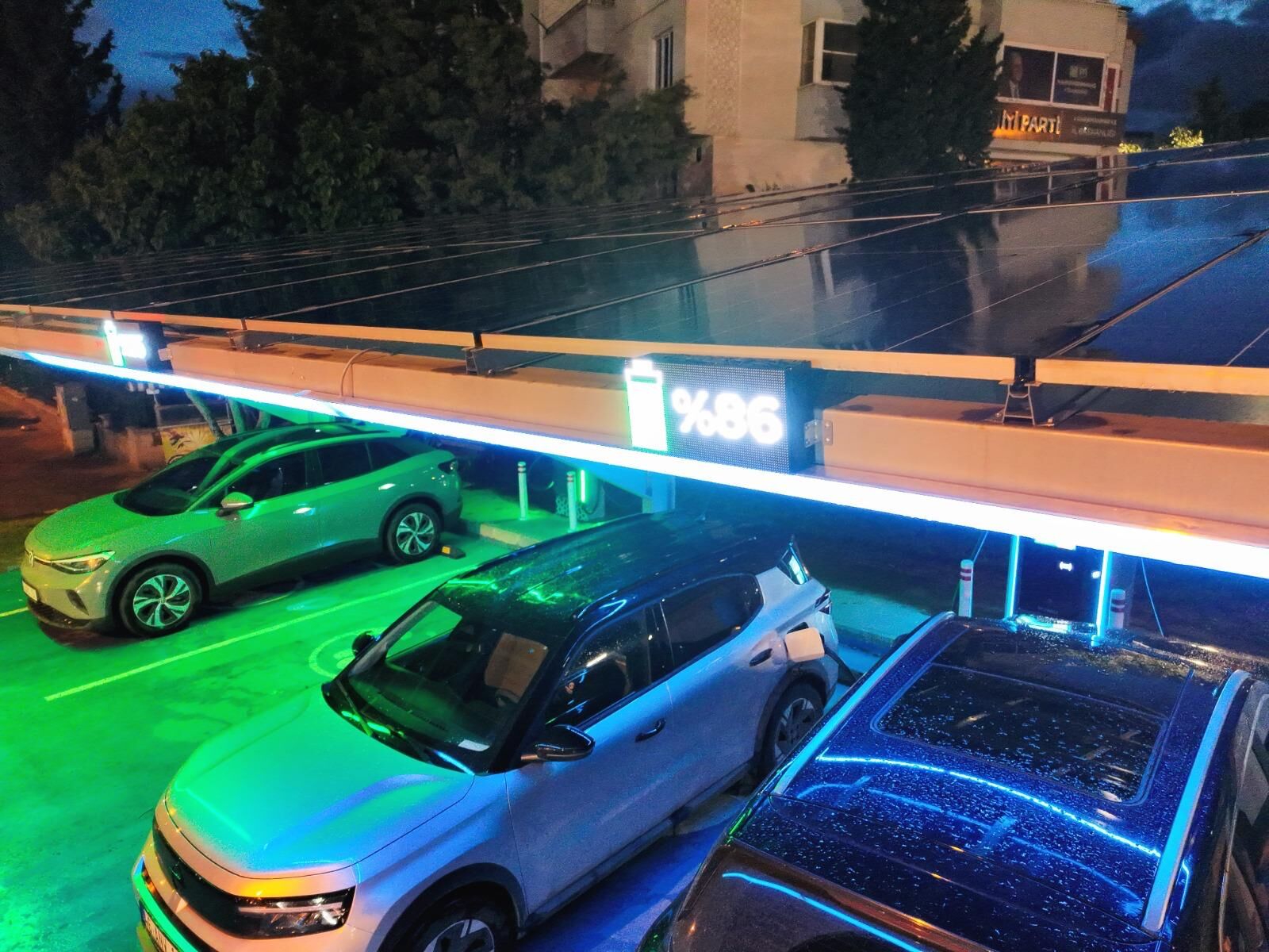 Sarj Istasyonu 3