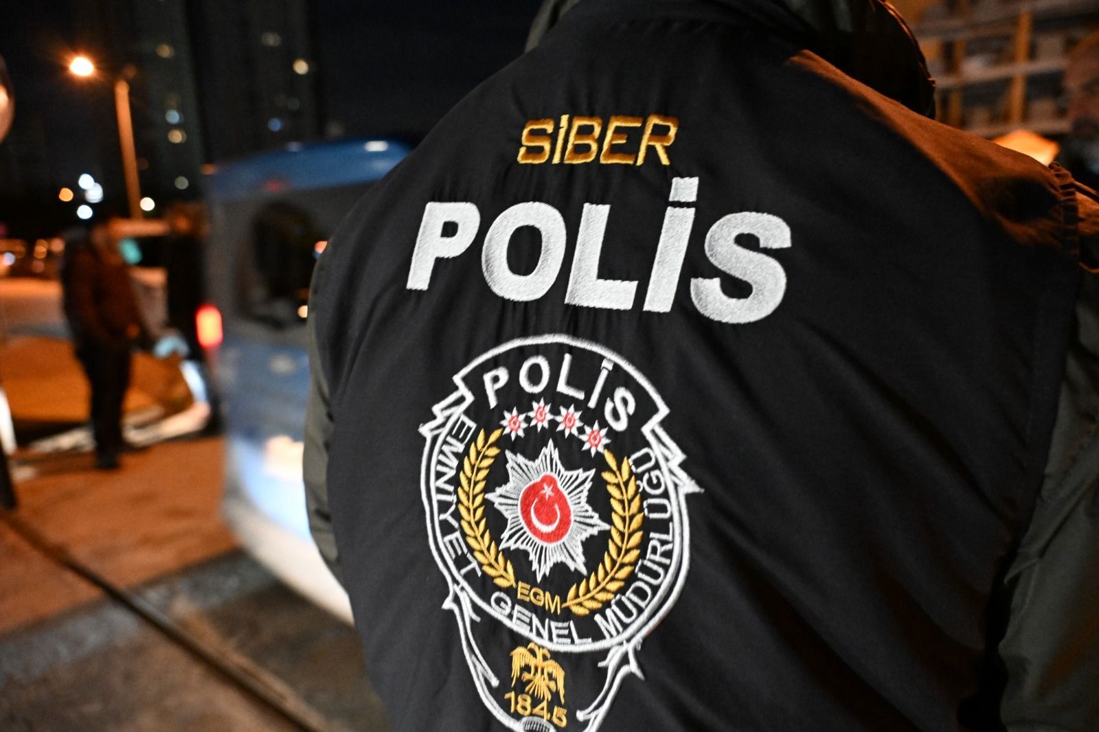 Antalya merkezli 4 ilde yasa dışı bahis operasyonunda 68 şüpheli yakalandı