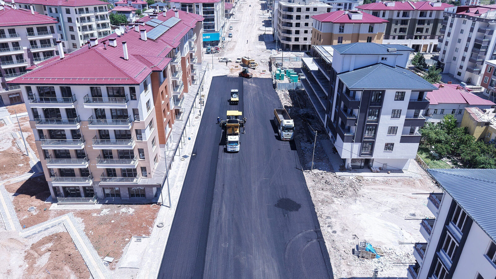 Haci Esat Efendi Caddesi 3