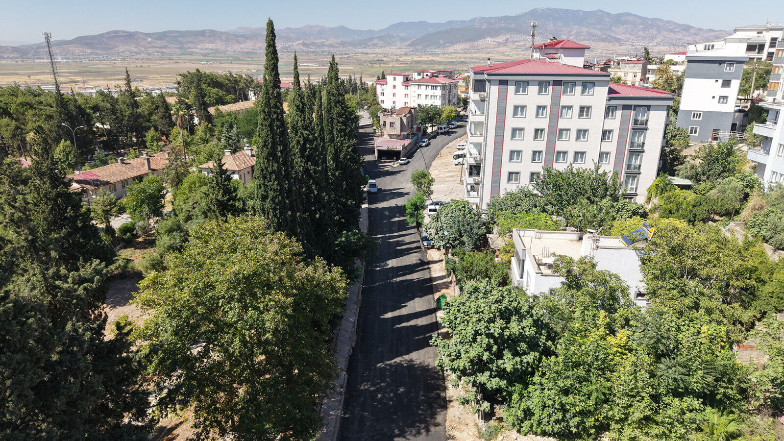 Mukremin Halil Caddesi 5