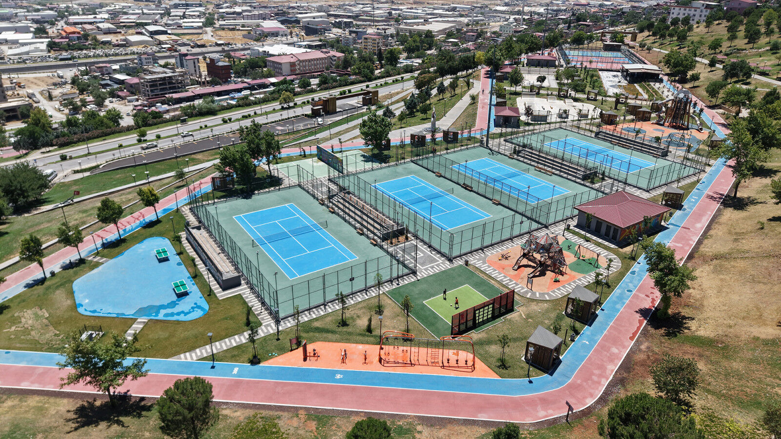 Tenis 1