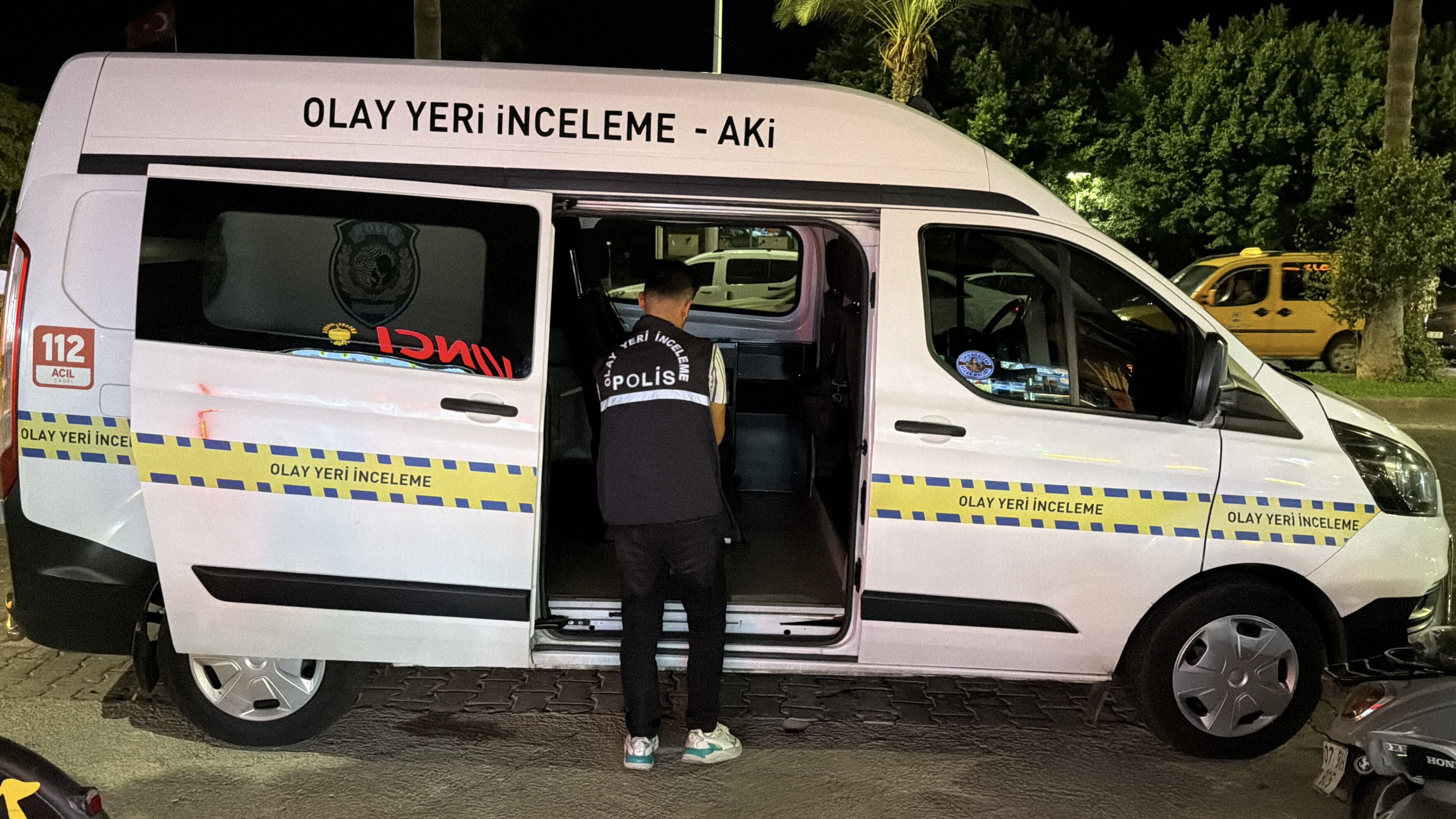Alanya'da döviz bürosuna silahlı soygun girişiminde bulunuldu