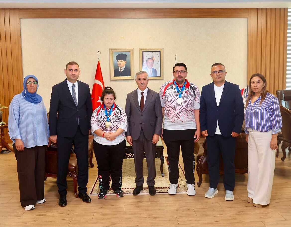 Valimiz Mükerrem Ünlüer, İsveç’te Düzenlenen 2026 Judown Judo Dünya Şampiyonası’nda Ülkemizi Ve (2)