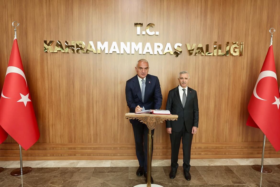 Kültür Ve Turizm Bakanı Sayın Mehmet Nuri Ersoy, Valiliğimizi Ziyaret Ettibir Dizi Temas Ve Ince (2)