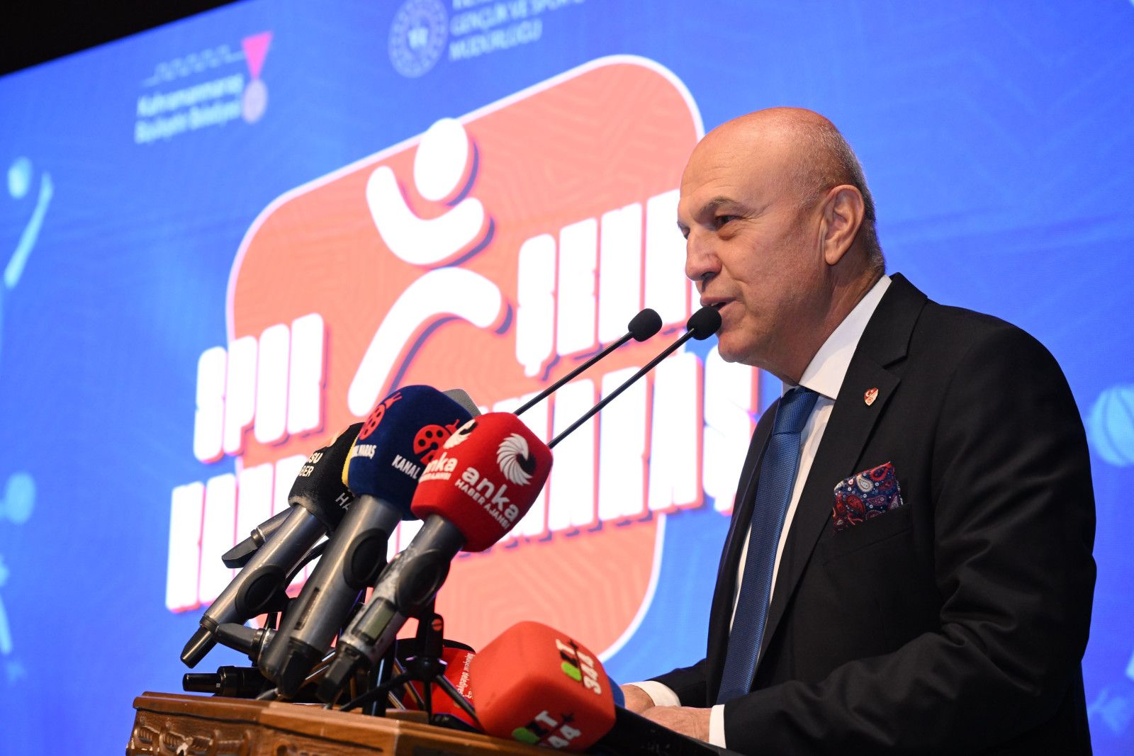 Amator Spor Kuluplerine Destek3